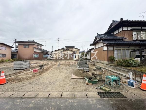 １号棟　新発田市豊町４丁目　第６　リーブルガーデン
