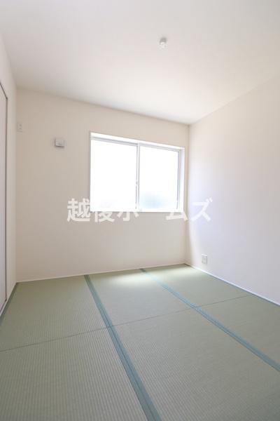 ２号棟　新発田市豊町４丁目　第６　リーブルガーデン