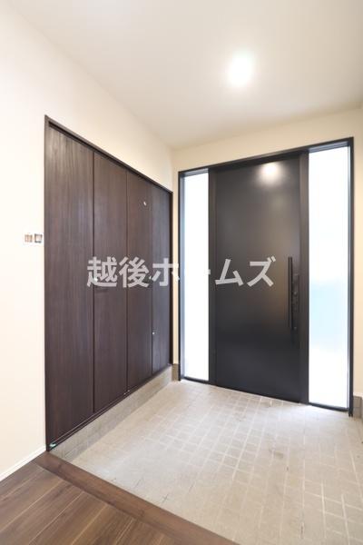 新潟市西区平島１丁目の中古一戸建て