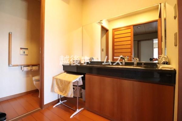 アパガーデンズ万代