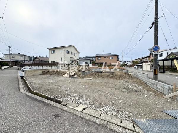 １号棟　東区白銀１丁目　第６　クレイドルガーデン