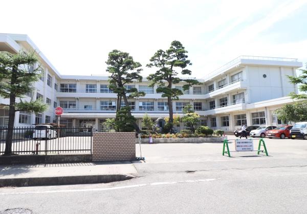 １号棟　江南区亀田中島４丁目　第３　クレイドルガーデン(新潟市立亀田西小学校)