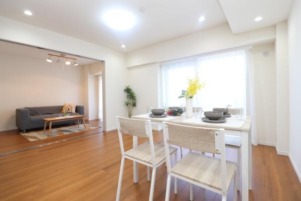 ダイアパレスシアース万代　東棟