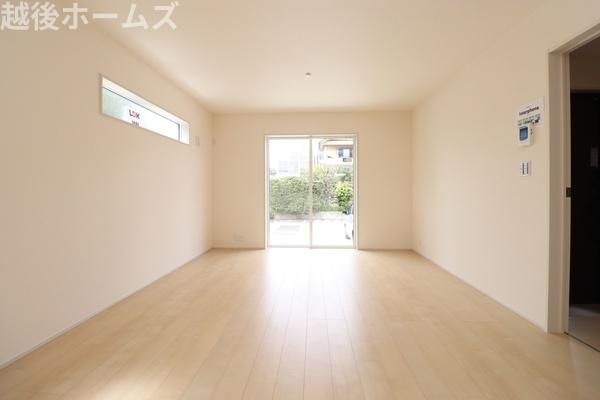 １号棟　西区坂井東６丁目　第１　リーブルガーデン