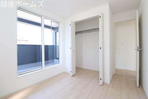 新築戸建　西区寺尾東２丁目　第６　クレイドルガーデン