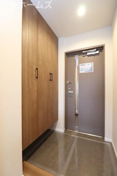 サーパス東新町