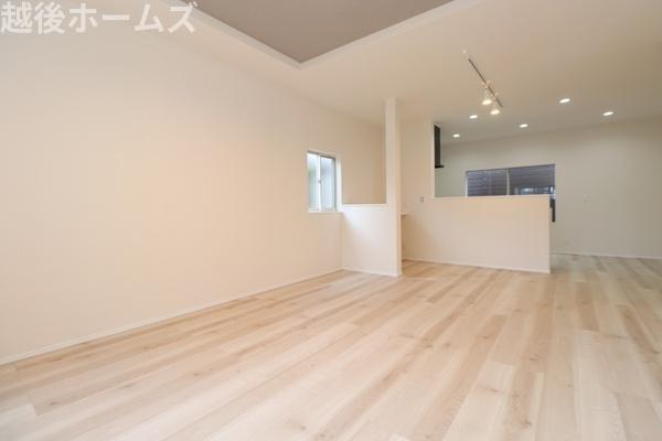中古戸建　三条市西大崎３丁目　リセットハウス