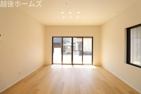 三条市北入蔵２丁目の中古一戸建て