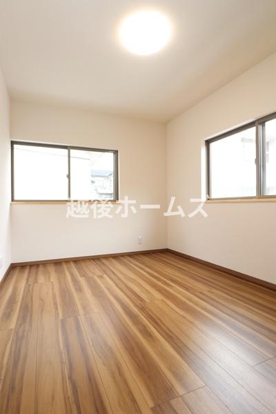 新潟市西区坂井東３丁目の中古一戸建て