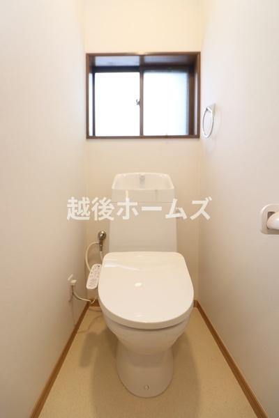新潟市西区寺尾上５丁目の中古一戸建て
