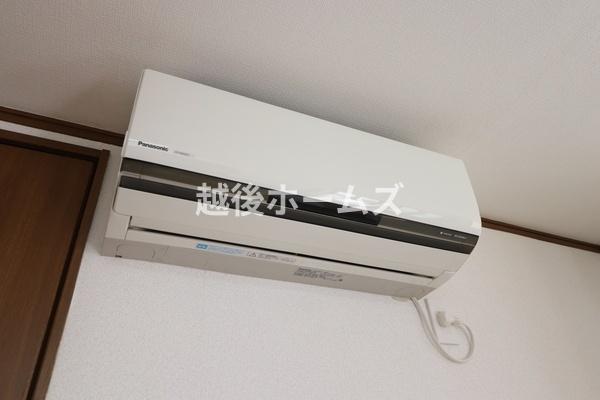 新潟市西区五十嵐中島５丁目の中古一戸建て