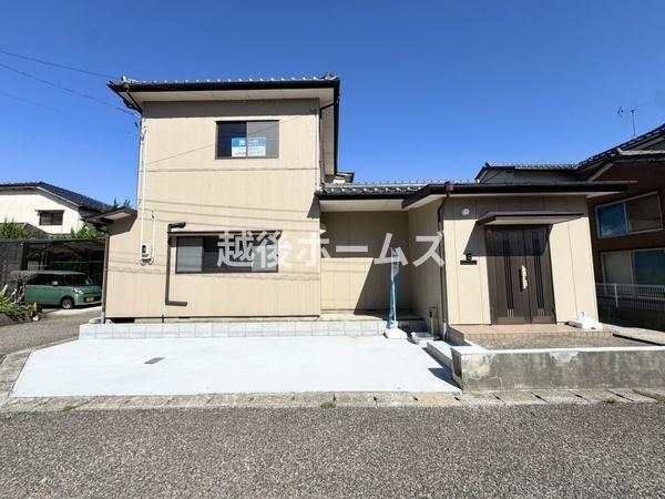 新潟市西区五十嵐中島５丁目の中古一戸建て