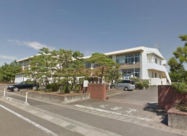 新潟市西蒲区巻の土地(新潟市立巻東中学校)