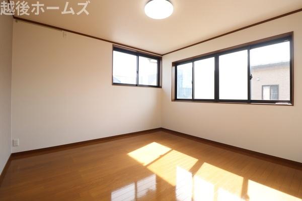 燕市横田の中古一戸建て