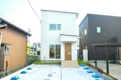 新築戸建　燕市杣木