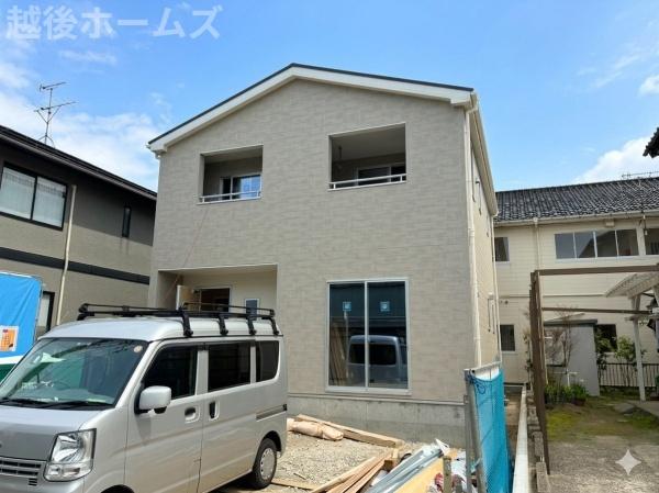 新築戸建　西区寺尾東１丁目　第４　リーブルガーデン