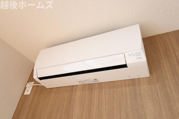 新潟市西区金巻の中古一戸建て