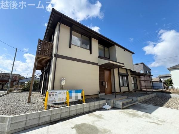 新潟市西区金巻の中古一戸建て
