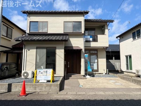 新潟市西区五十嵐２の町の中古一戸建て