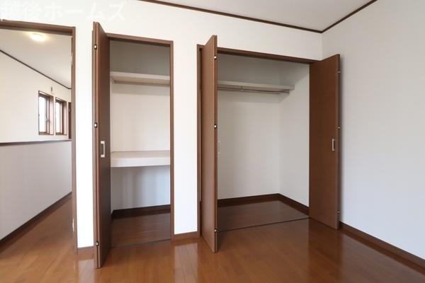 新潟市西区五十嵐１の町の中古一戸建て