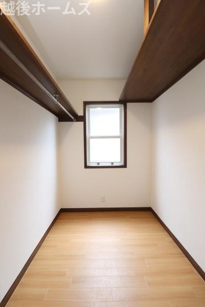 新潟市南区新山崎町３丁目の中古一戸建て
