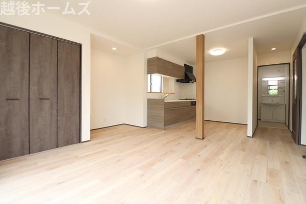 中古戸建　見附市緑町