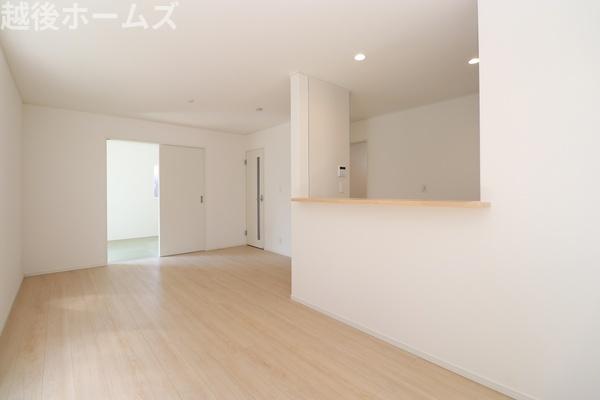 ５号棟　江南区亀田中島４丁目　第３　２期　クレイドルガーデン