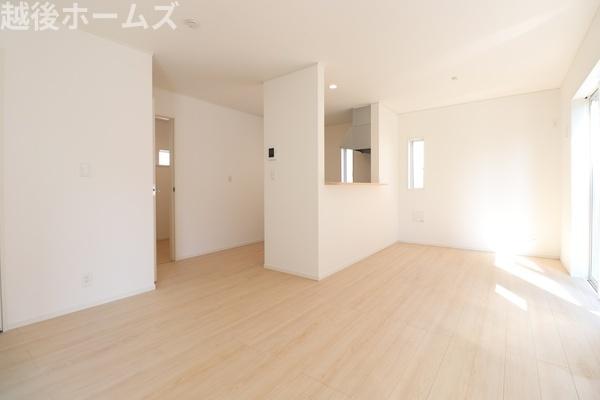 ５号棟　江南区亀田中島４丁目　第３　２期　クレイドルガーデン