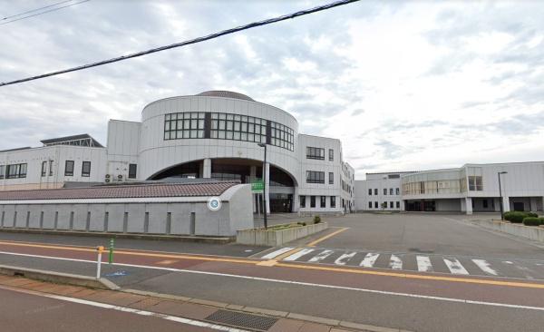 ２号棟　阿賀野市外城町　第２　クレイドルガーデン(阿賀野市立水原中学校)