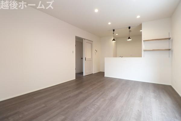 中古戸建　三条市月岡２丁目