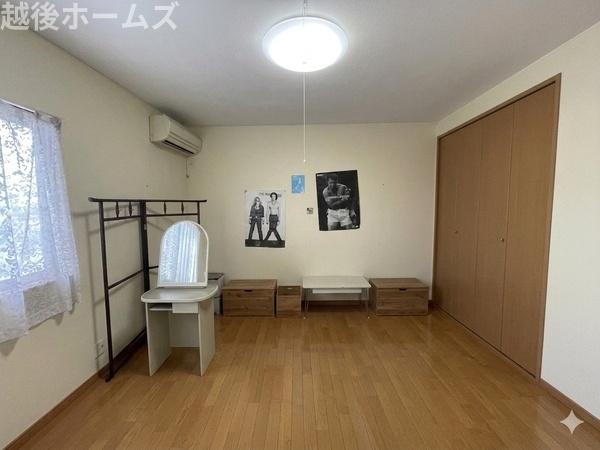 新潟市西蒲区称名の中古一戸建て