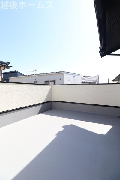 新潟市西区内野西２丁目の中古一戸建て