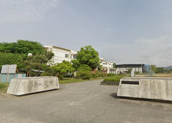 村上市田端町の土地(村上市立村上南小学校)