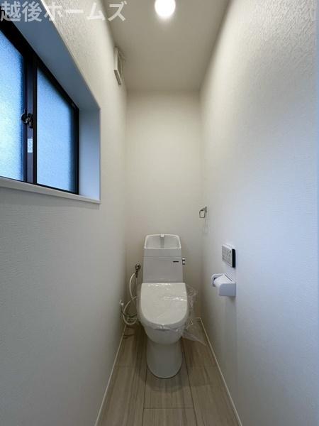 新潟市西区鳥原の中古一戸建て