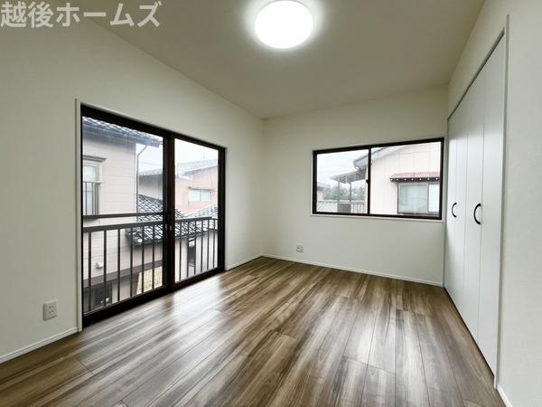 新潟市西区鳥原の中古一戸建て