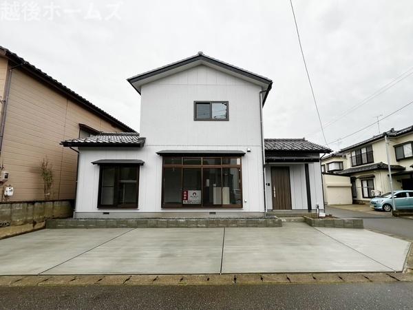 新潟市西区鳥原の中古一戸建て