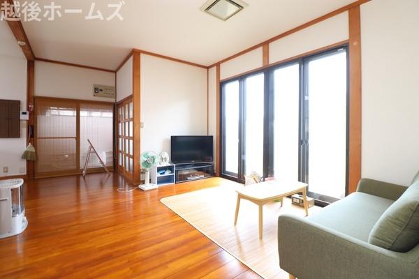 新潟市西区金巻の中古一戸建て