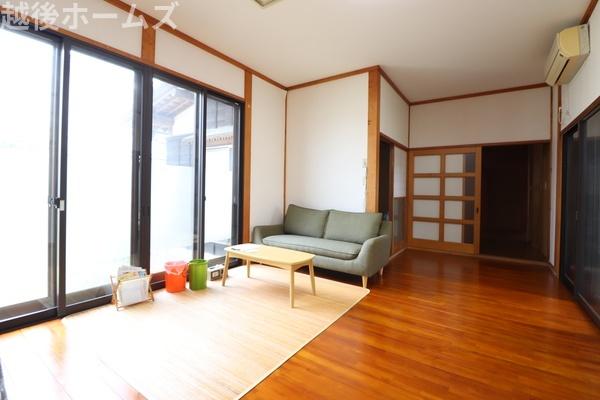 中古戸建 西区金巻
