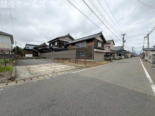 新潟市西区金巻の中古一戸建て