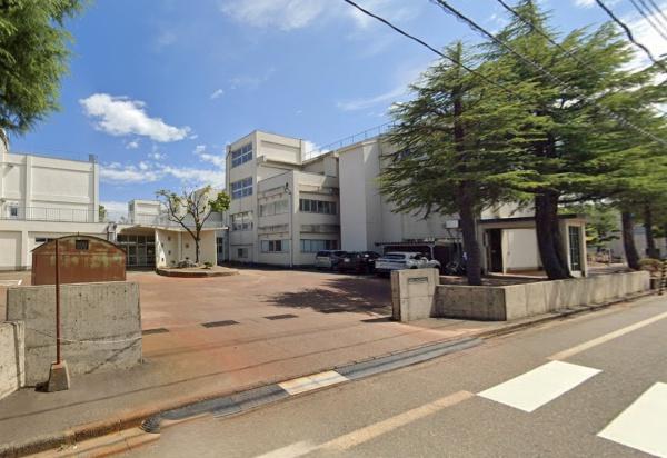 ２号棟　長岡市川崎１丁目　第１　クレイドルガーデン(長岡市立東北中学校)