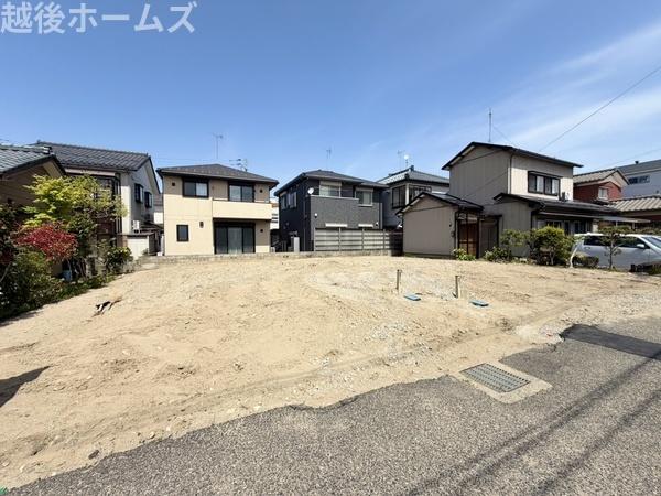 ２号棟　中央区上所中３丁目　第２　クレイドルガーデン