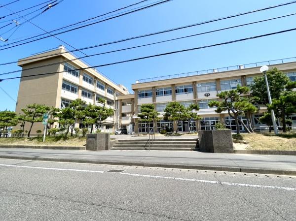 ダイアパレス新光町(新潟市立上山中学校)