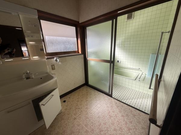 新潟市江南区城山１丁目の中古一戸建て