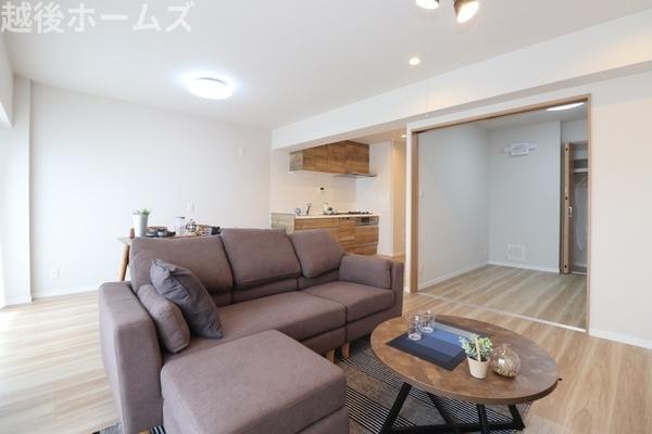 マンション青山カメリア　７階
