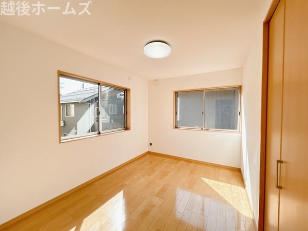 見附市葛巻１丁目の中古一戸建て