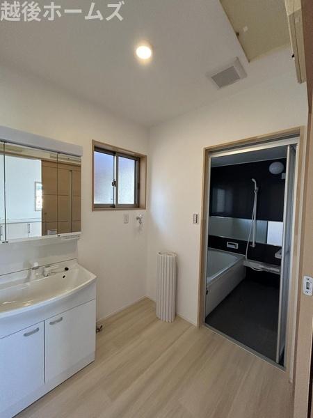 見附市葛巻１丁目の中古一戸建て