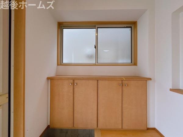 三条市直江町１丁目の中古一戸建て