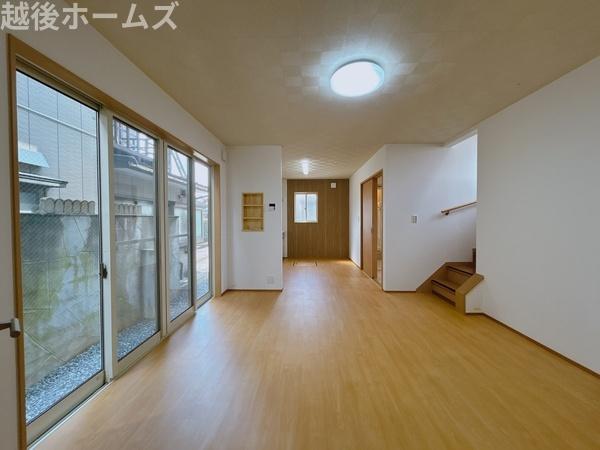 中古戸建　三条市直江町１丁目