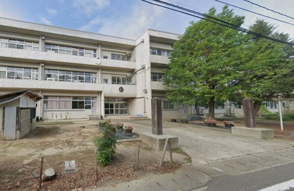 見附市熱田町の中古一戸建て(見附市立名木野小学校)