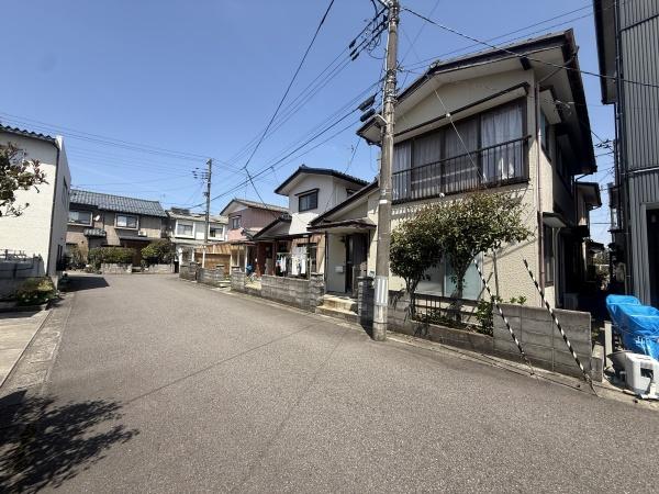 新潟市東区東中島４丁目の中古一戸建て